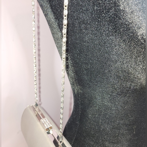 LULU TOWNSEND Silver Satin Evening Clutch/Bag - Picture 14 of 14